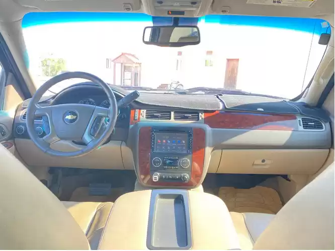مستعملة Chevrolet Silverado للبيع في الدوحة #5196 - 1  صورة 